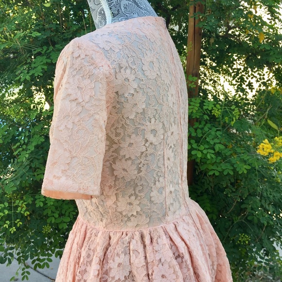💕 VINTAGE pink LACE party DRESS! - Picture 6 of 12